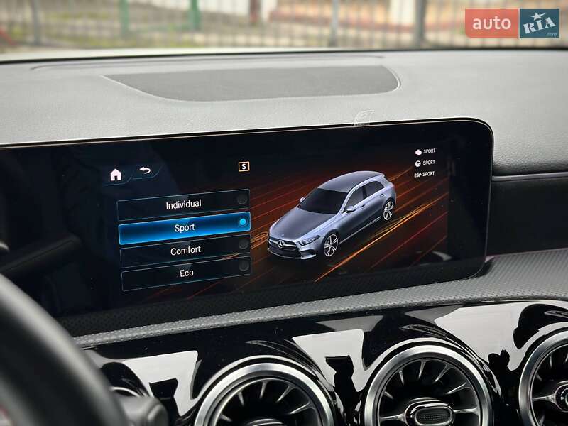 Хетчбек Mercedes-Benz A-Class 2021 в Києві