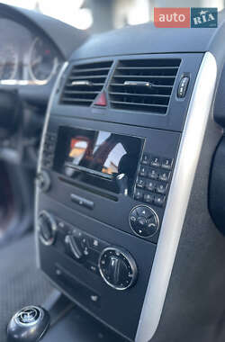 Хэтчбек Mercedes-Benz A-Class 2007 в 