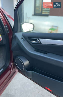 Хэтчбек Mercedes-Benz A-Class 2007 в 