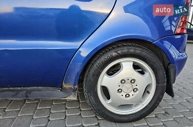 Хэтчбек Mercedes-Benz A-Class 2000 в 
