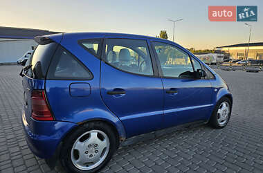 Хэтчбек Mercedes-Benz A-Class 2000 в 