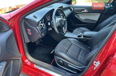Хэтчбек Mercedes-Benz A-Class 2014 в 