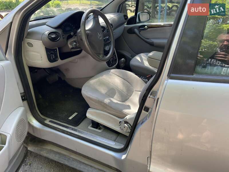 Хэтчбек Mercedes-Benz A-Class 2003 в Киеве
