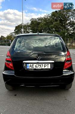 Хэтчбек Mercedes-Benz A-Class 2006 в 