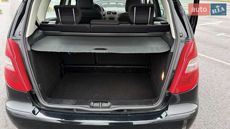 Хетчбек Mercedes-Benz A-Class 2012 в Львові