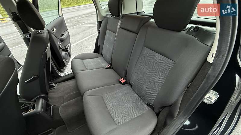 Хетчбек Mercedes-Benz A-Class 2012 в Львові