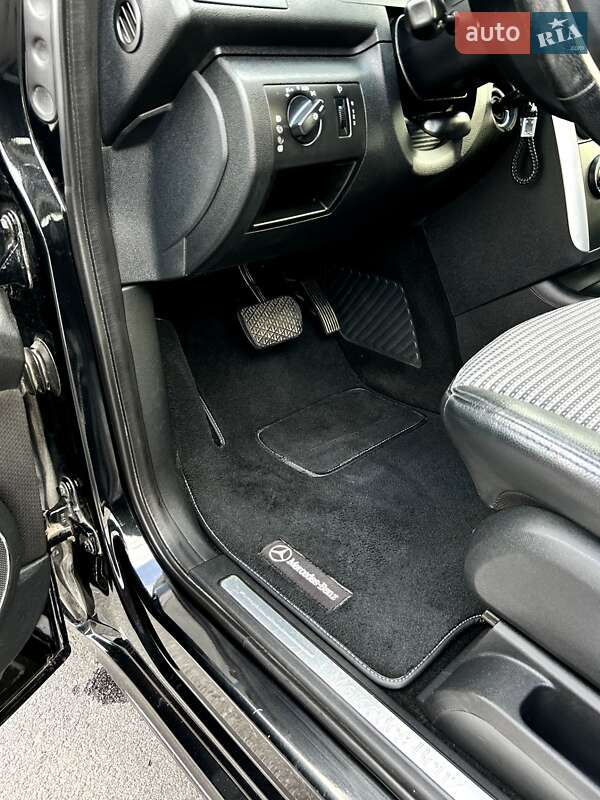 Хэтчбек Mercedes-Benz A-Class 2006 в Подгородном