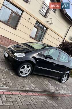 Хэтчбек Mercedes-Benz A-Class 2001 в 