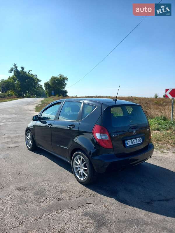 Хэтчбек Mercedes-Benz A-Class 2009 в Обухове фото 6 Хэтчбек Mercedes-Benz A-Class 2009 в Обухове