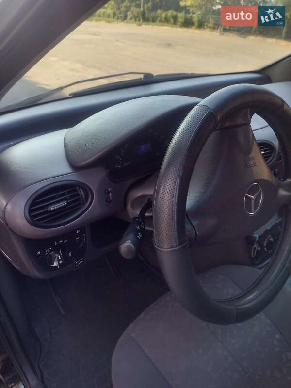 Хетчбек Mercedes-Benz A-Class 2001 в Києві фото 6 Хетчбек Mercedes-Benz A-Class 2001 в Києві