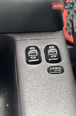 Хэтчбек Mercedes-Benz A-Class 1998 в 