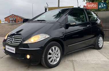 Хэтчбек Mercedes-Benz A-Class 2005 в 