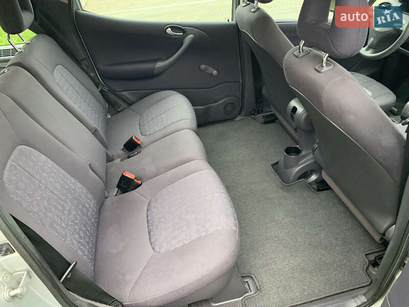 Хетчбек Mercedes-Benz A-Class 2002 в Вінниці