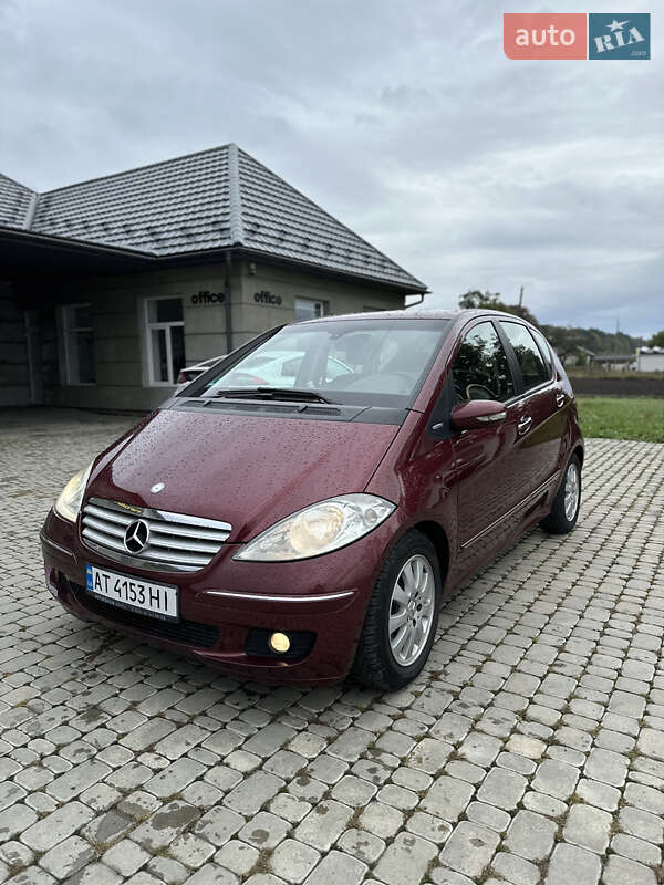 Хэтчбек Mercedes-Benz A-Class 2007 в 