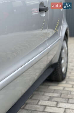 Хэтчбек Mercedes-Benz A-Class 2001 в 