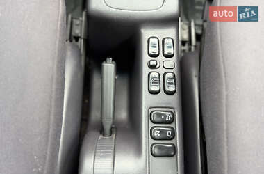 Хэтчбек Mercedes-Benz A-Class 2003 в 
