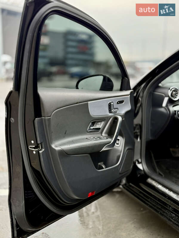 Седан Mercedes-Benz A-Class 2021 в Києві фото 10 Седан Mercedes-Benz A-Class 2021 в Києві