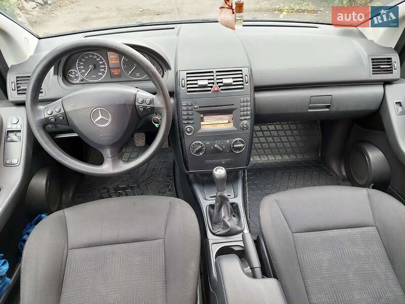 Хэтчбек Mercedes-Benz A-Class 2010 в Ахтырке фото 28 Хэтчбек Mercedes-Benz A-Class 2010 в Ахтырке
