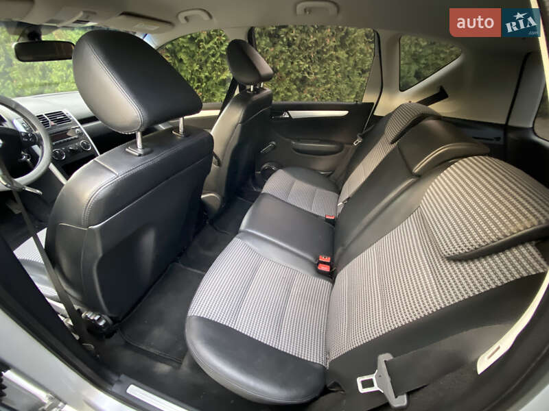Хэтчбек Mercedes-Benz A-Class 2006 в Луцке