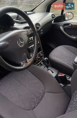 Хэтчбек Mercedes-Benz A-Class 2003 в 