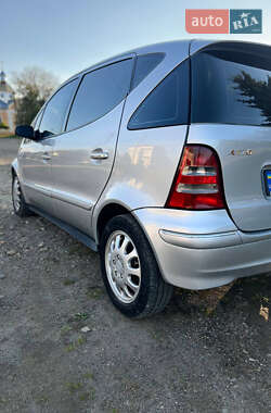 Хэтчбек Mercedes-Benz A-Class 2002 в 