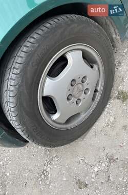 Хэтчбек Mercedes-Benz A-Class 1998 в 