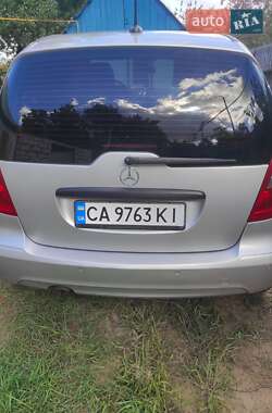 Хэтчбек Mercedes-Benz A-Class 2008 в 