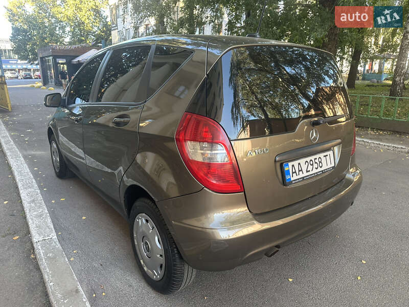 Хэтчбек Mercedes-Benz A-Class 2010 в Прилуках фото 7 Хэтчбек Mercedes-Benz A-Class 2010 в Прилуках