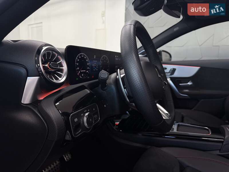 Хэтчбек Mercedes-Benz A-Class 2023 в Тернополе