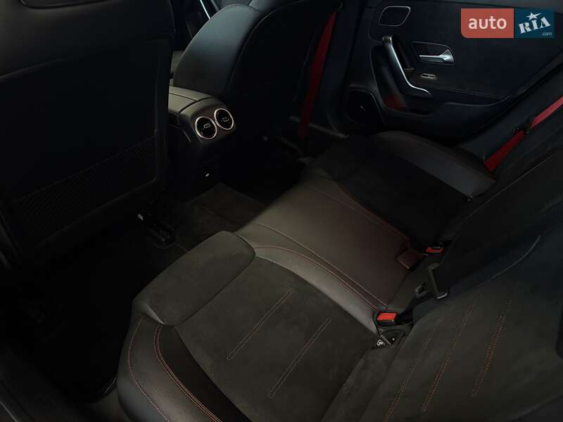 Хэтчбек Mercedes-Benz A-Class 2023 в Тернополе