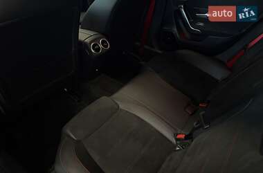 Хетчбек Mercedes-Benz A-Class 2023 в 
