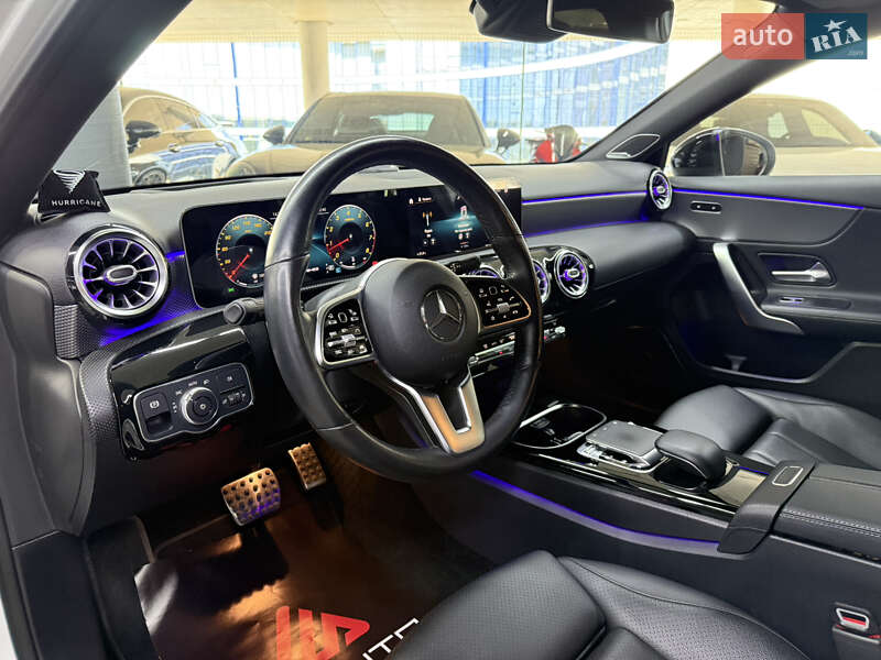 Седан Mercedes-Benz A-Class 2018 в Одесі