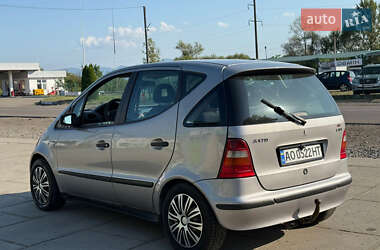 Хетчбек Mercedes-Benz A-Class 2000 в 