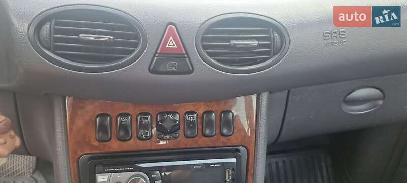 Хэтчбек Mercedes-Benz A-Class 2001 в Рахове фото 25 Хэтчбек Mercedes-Benz A-Class 2001 в Рахове