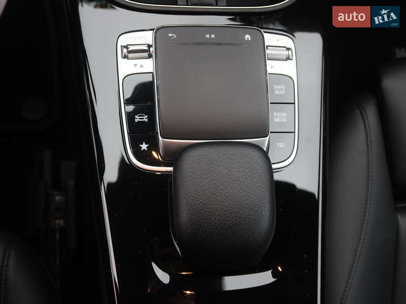 Седан Mercedes-Benz A-Class 2019 в Одессе