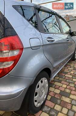 Хэтчбек Mercedes-Benz A-Class 2007 в 