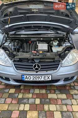Хэтчбек Mercedes-Benz A-Class 2007 в 