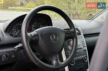 Хетчбек Mercedes-Benz A-Class 2006 в 