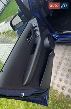Хэтчбек Mercedes-Benz A-Class 2009 в 
