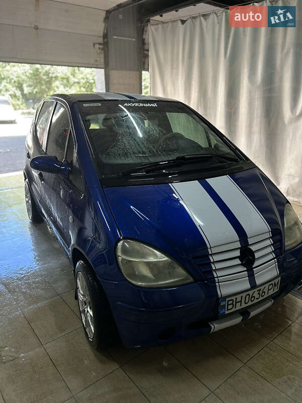 Хэтчбек Mercedes-Benz A-Class 2000 в Черноморске фото 10 Хэтчбек Mercedes-Benz A-Class 2000 в Черноморске