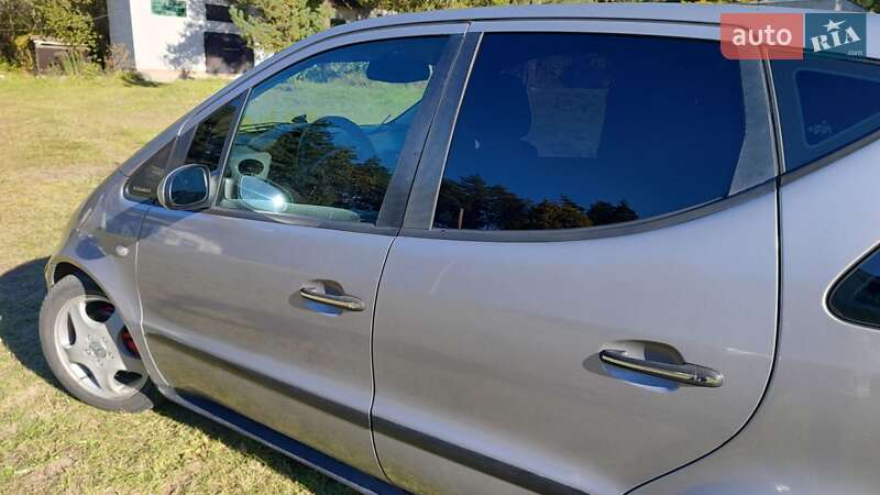 Хетчбек Mercedes-Benz A-Class 1999 в Новояворівську