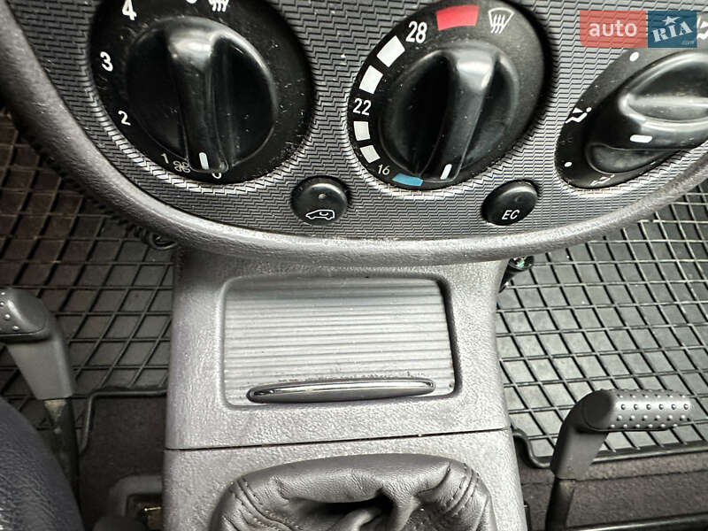 Хетчбек Mercedes-Benz A-Class 2001 в Болграді фото 19 Хетчбек Mercedes-Benz A-Class 2001 в Болграді