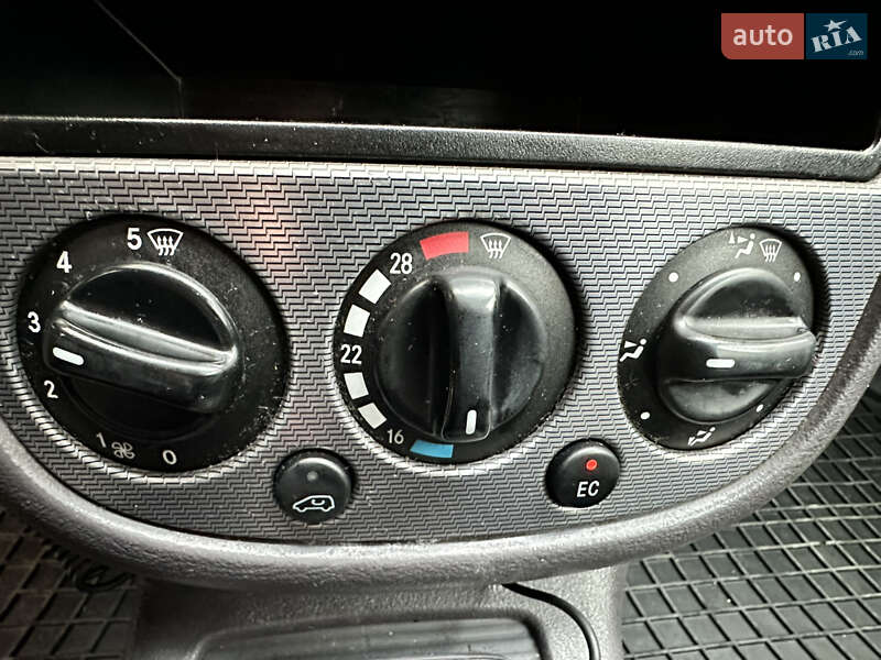 Хетчбек Mercedes-Benz A-Class 2001 в Болграді фото 18 Хетчбек Mercedes-Benz A-Class 2001 в Болграді