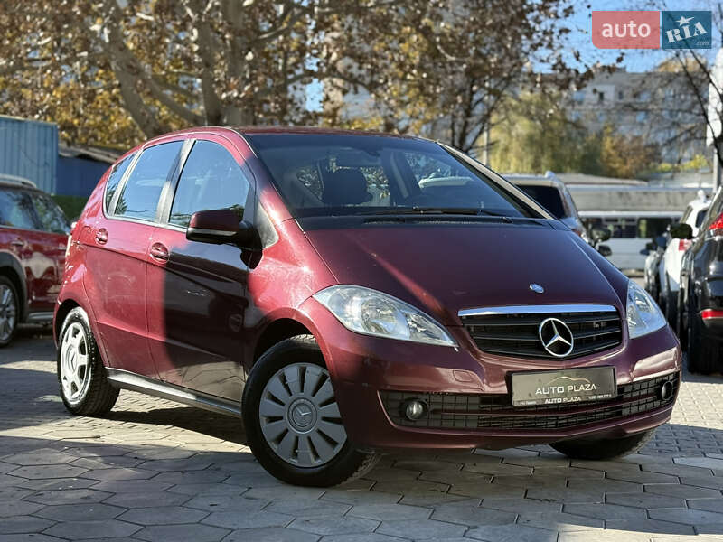 Хетчбек Mercedes-Benz A-Class 2009 в Одесі фото 14 Хетчбек Mercedes-Benz A-Class 2009 в Одесі