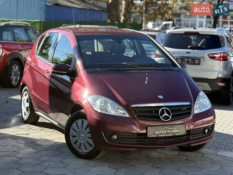 Хетчбек Mercedes-Benz A-Class 2009 в Одесі фото 17 Хетчбек Mercedes-Benz A-Class 2009 в Одесі