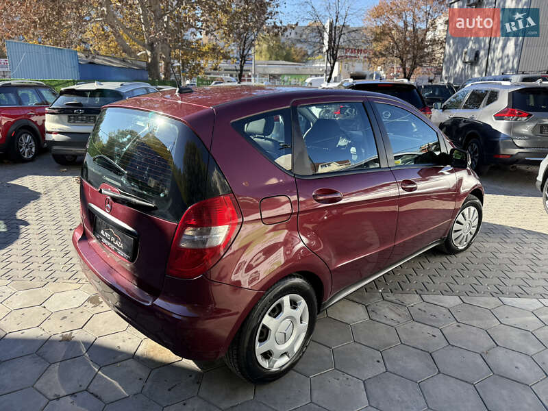 Хетчбек Mercedes-Benz A-Class 2009 в Одесі фото 19 Хетчбек Mercedes-Benz A-Class 2009 в Одесі