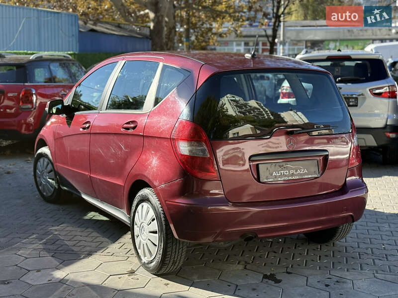 Хетчбек Mercedes-Benz A-Class 2009 в Одесі фото 29 Хетчбек Mercedes-Benz A-Class 2009 в Одесі