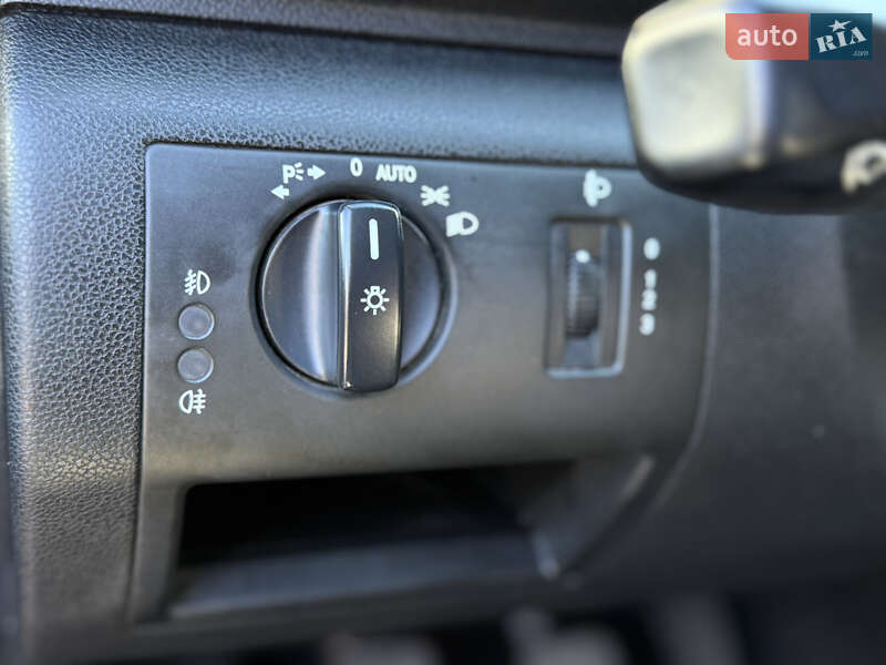 Хетчбек Mercedes-Benz A-Class 2009 в Одесі фото 48 Хетчбек Mercedes-Benz A-Class 2009 в Одесі