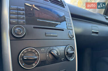 Хетчбек Mercedes-Benz A-Class 2004 в  фото 19 Хетчбек Mercedes-Benz A-Class 2004 в