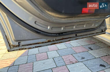 Хетчбек Mercedes-Benz A-Class 2004 в  фото 26 Хетчбек Mercedes-Benz A-Class 2004 в